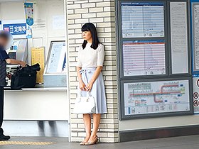 「昔からずっとお尻に興味がありました」看護の専門学校に通う美少女が人生初めてのアナルSEX サンプル動画サムネイル